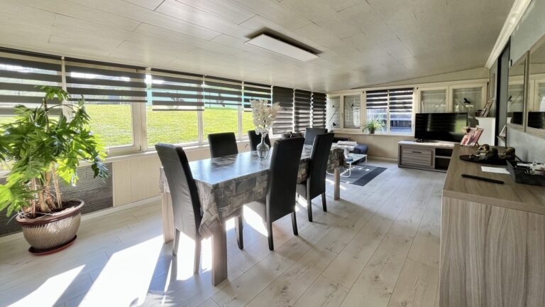 Maison 127 m² – 3 chambres – Terrain 879 m² – Dépendance + véranda – Proche Luxembourg