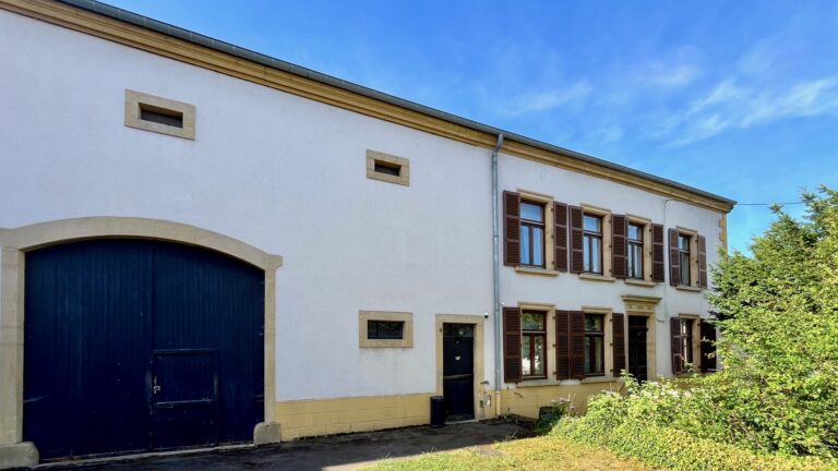 Corps de ferme proche Luxemebourg